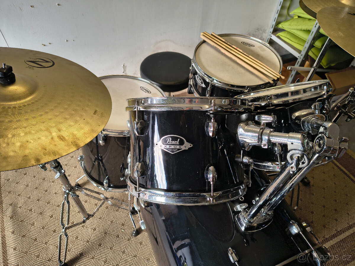 Bicí souprava Pearl export plus příslušenství - 2