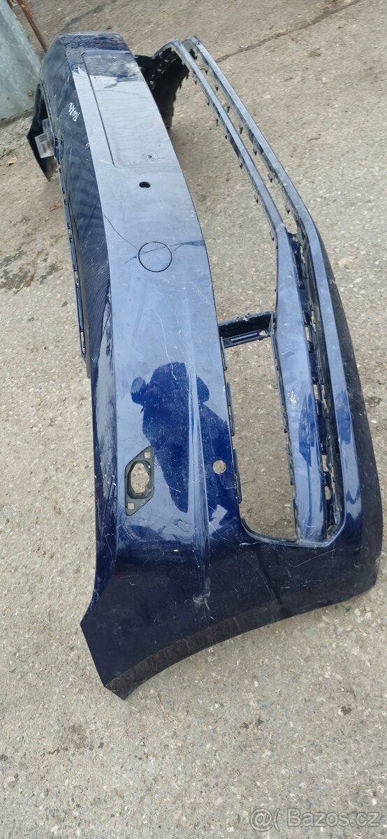 Predni naraznik vw touran 5TA807221A-L - 2