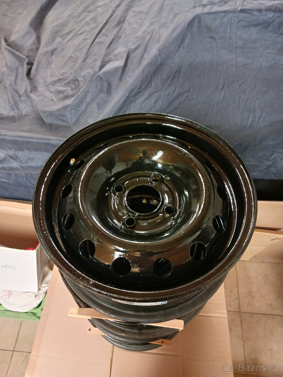 Prodám disky "14", 5,5 x J 14, ET 34 z Peugeotu 206 - 2