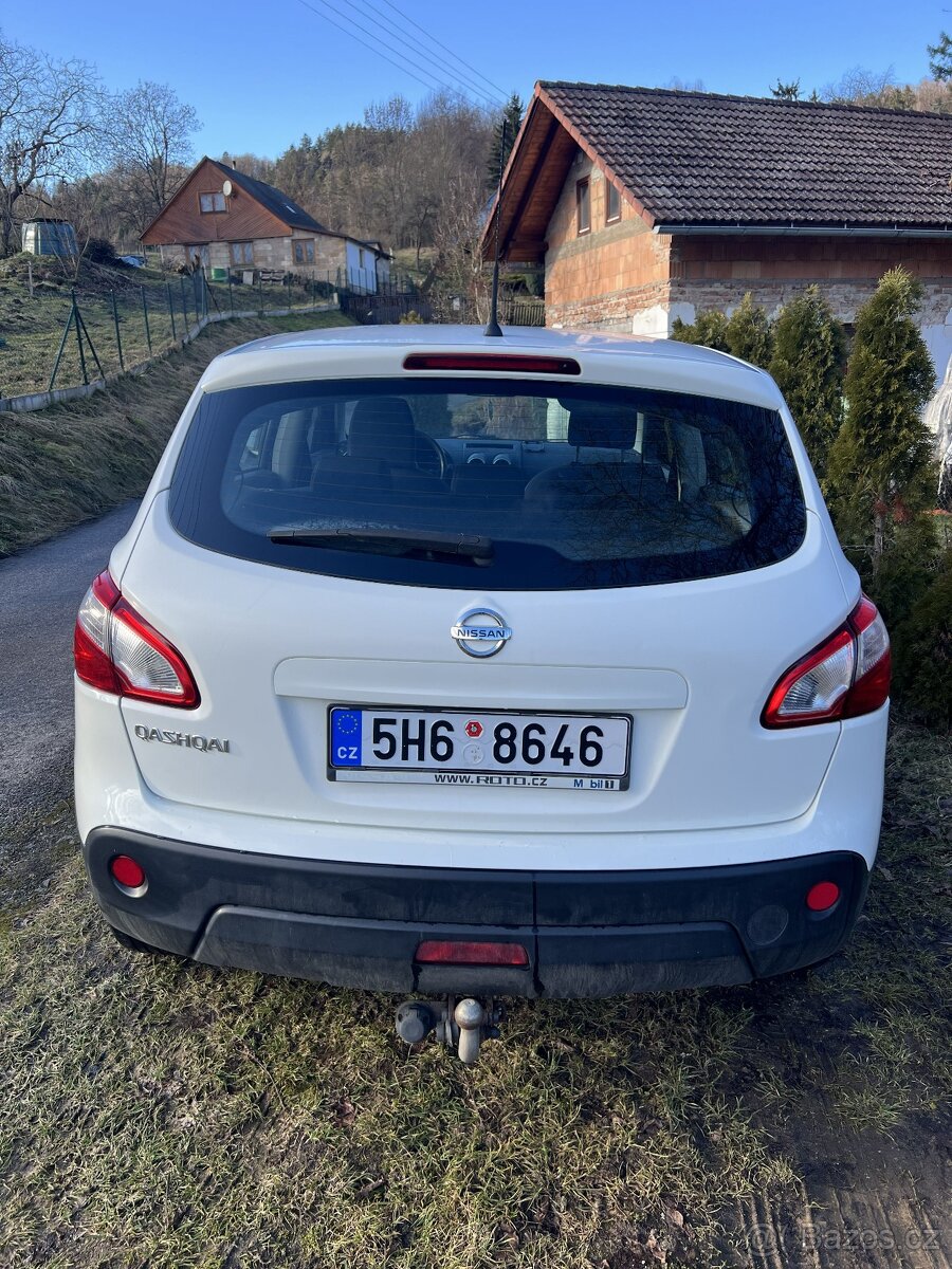 Prodej Nissan Qashqai 1,6i, - 2
