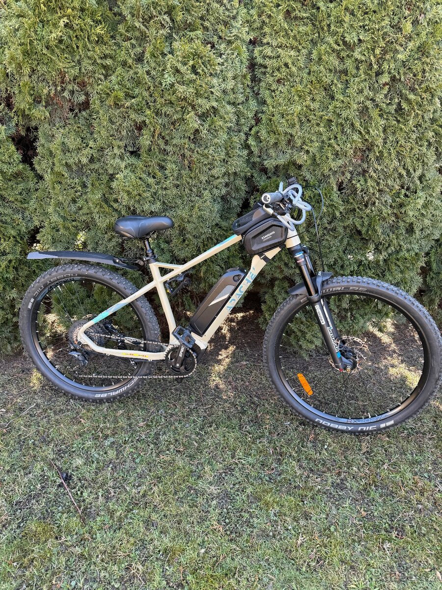 Elektrokolo Apache zánovní - 2