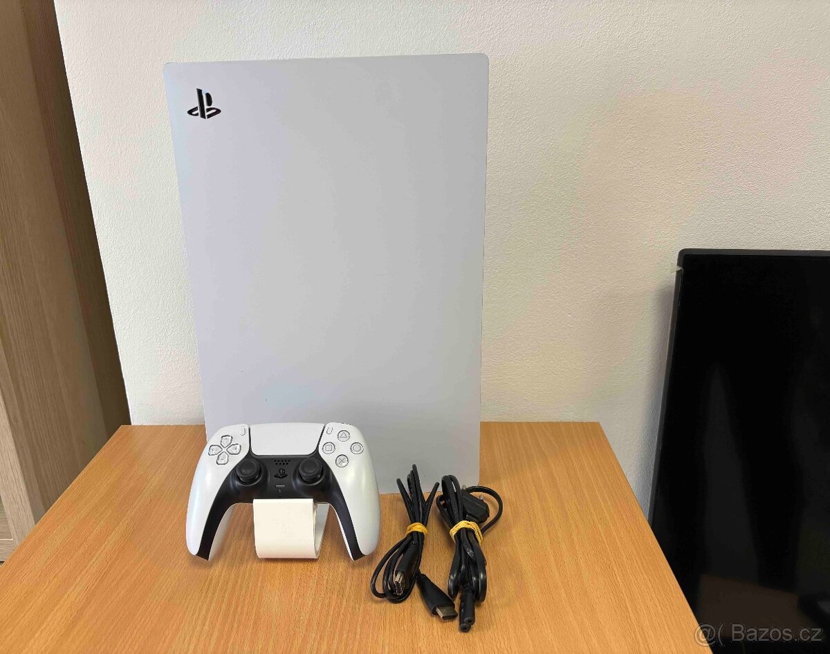 Sony PlayStation 5 Digital Edition, 825GB + ovladač - 2