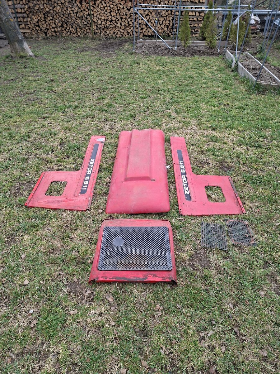 Kapotáž Zetor 6911 - 2