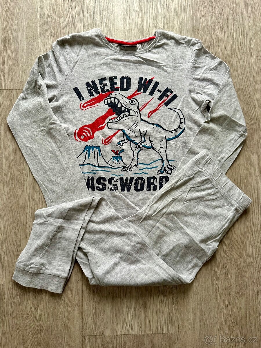 2x pyžamo DINO dlouhé 146/152 - 2