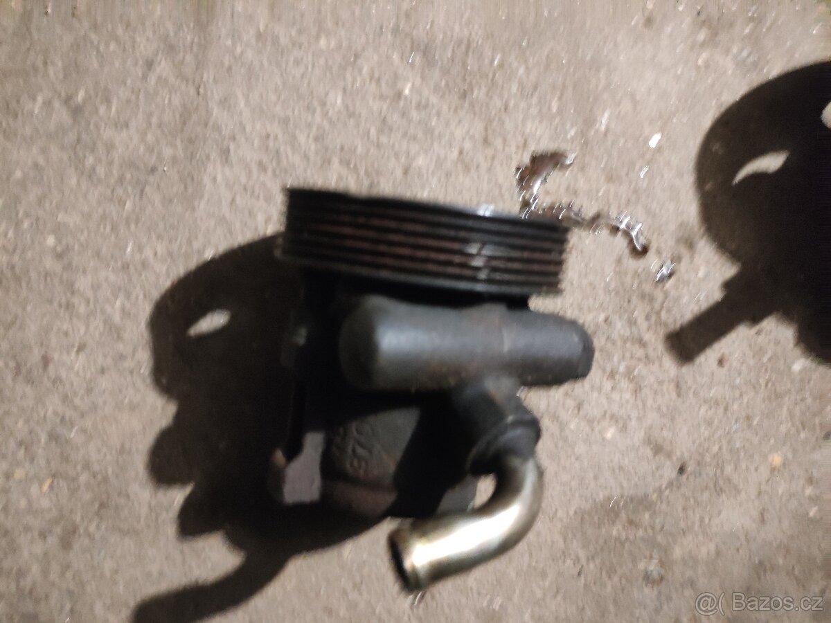 Peugeot 306 gti6-servočerpadlo - 2