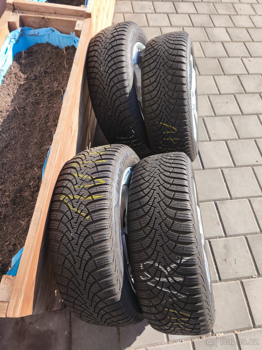 Sada kol Octavie 5x112 - 2