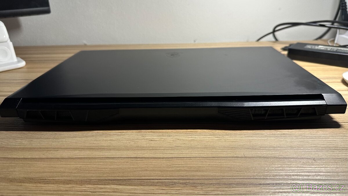 MSI Katana GF76 - 2
