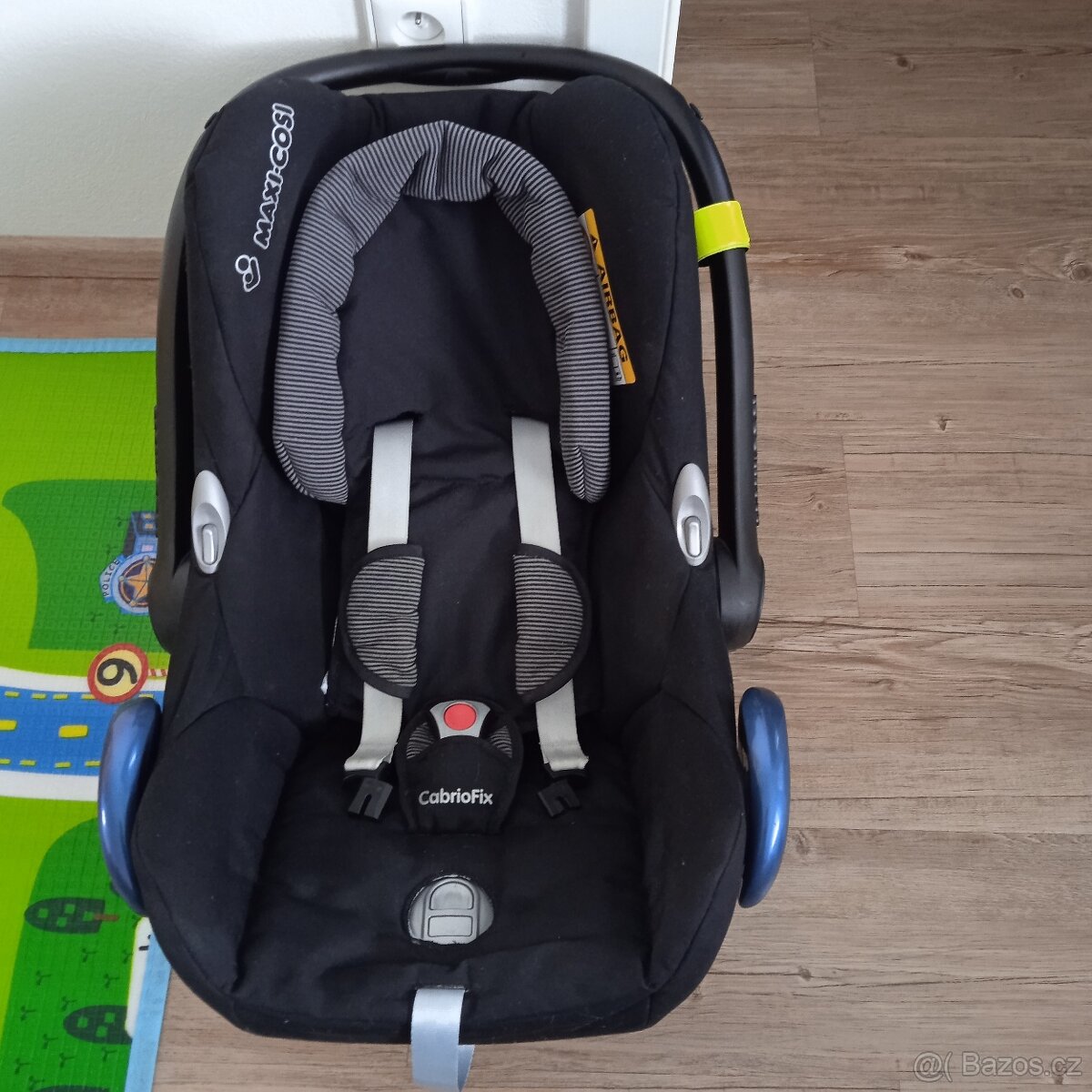 Autosedačka MAXI-COSI - 2