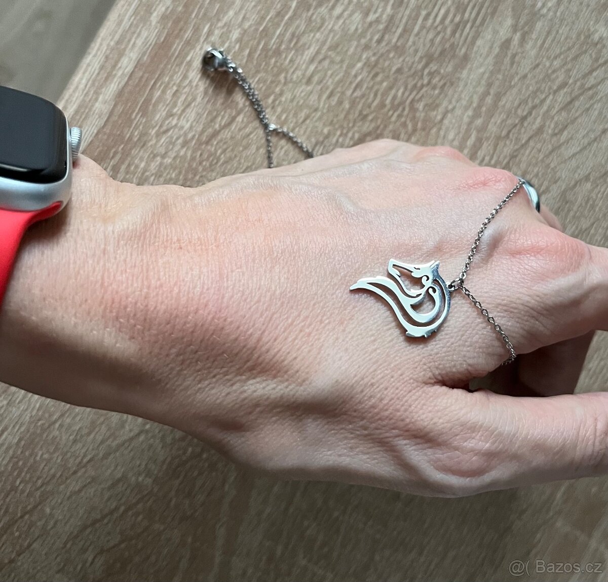 Krásný náhrdelník s vlkem, chirurgická ocel, sleva. - 2