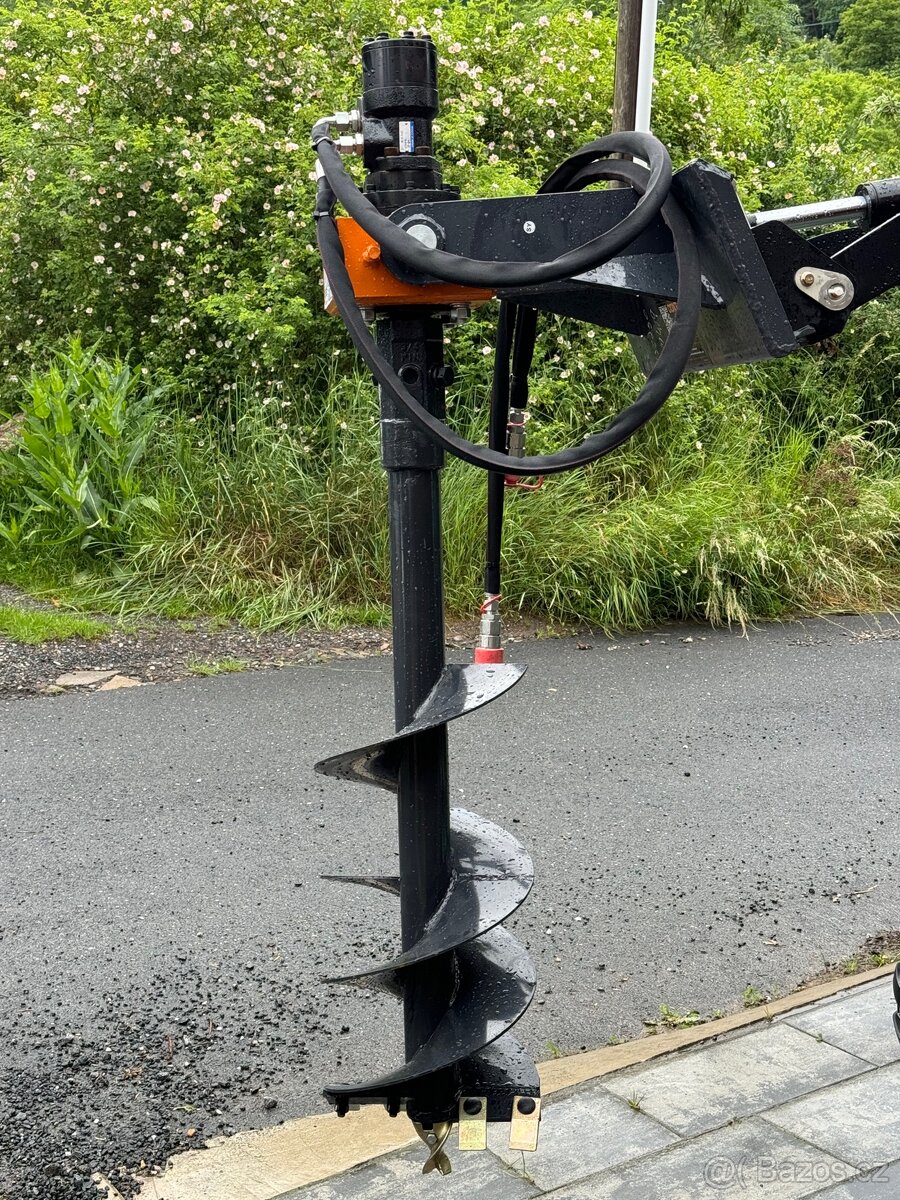 Hydraulický půdní vrták profi Wolverine USA, mininakladač - 2