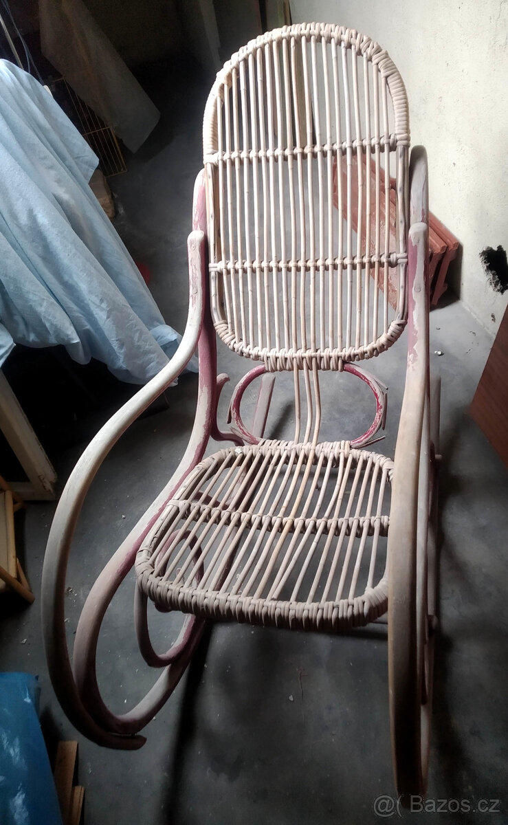 Starožitné houpací křeslo z ohýbaného dřeva - 2