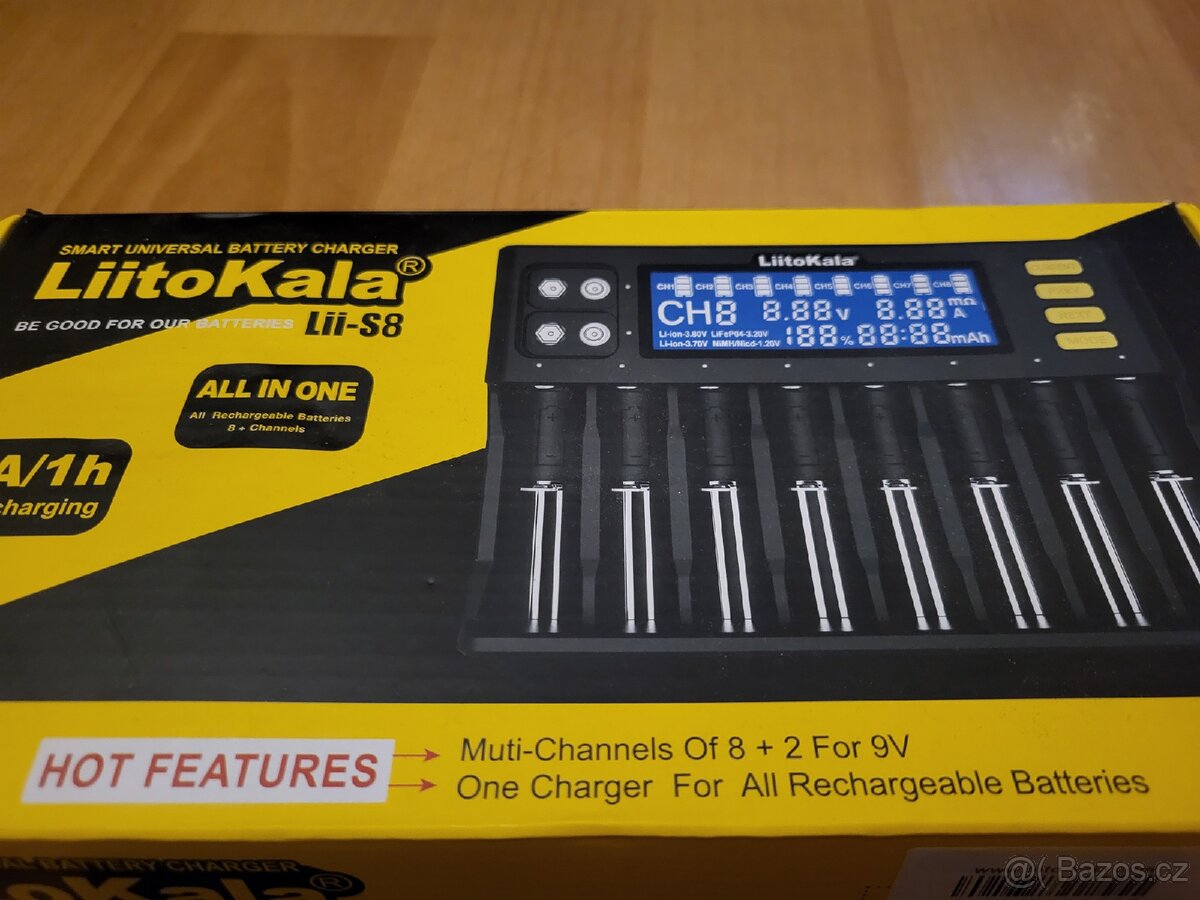 Univerzální nabíječka LiitoKala Lii-S8 - 2
