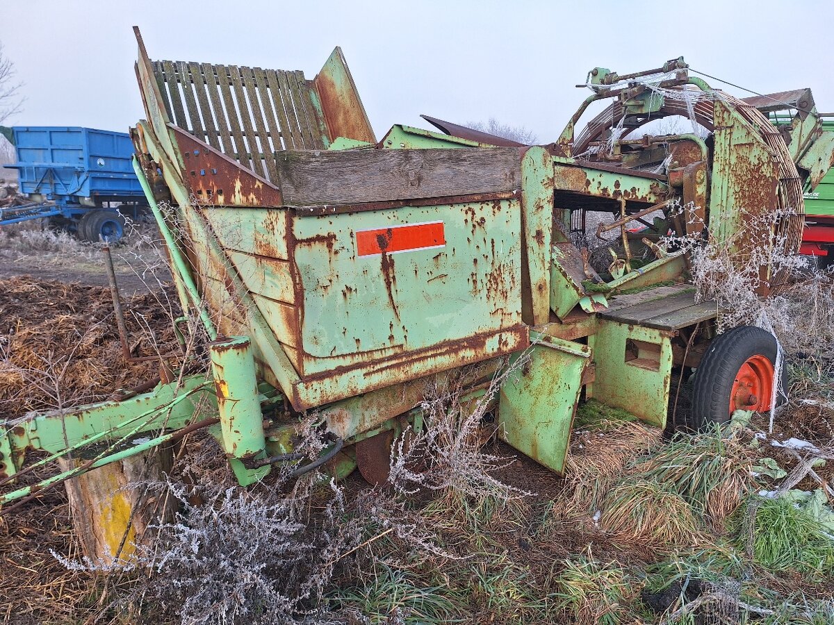 Prodám 2 kombajny na brambory Hagedorn Wisent - 2