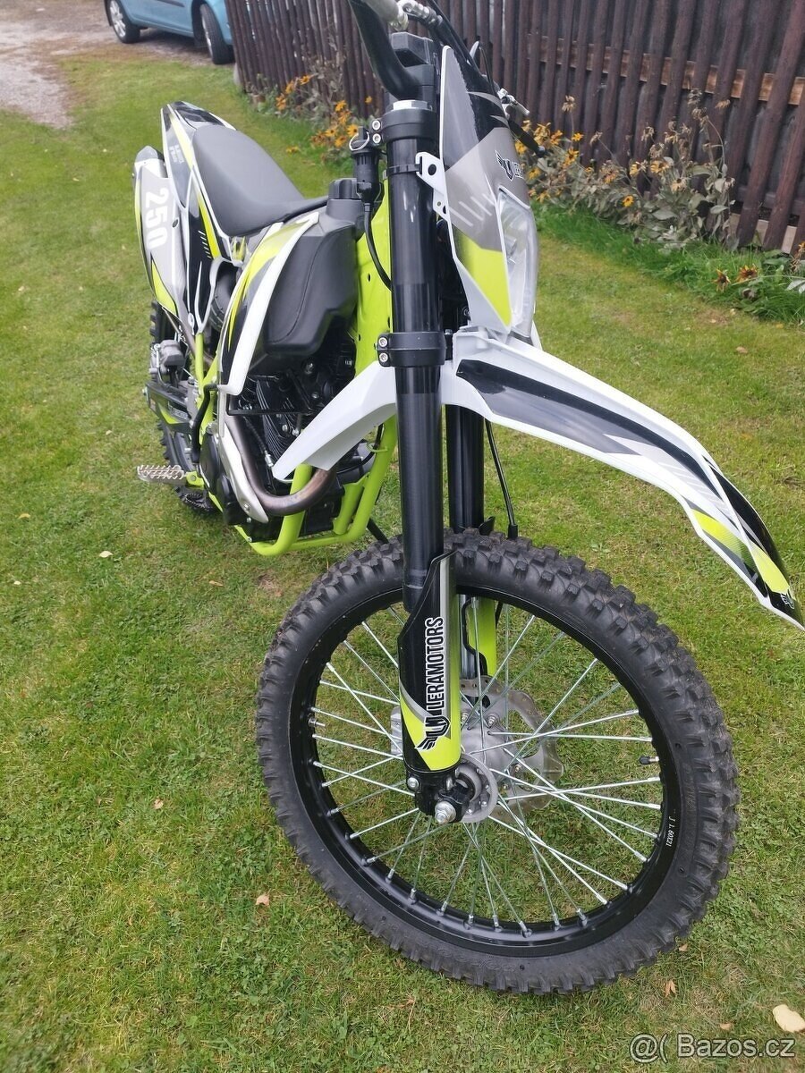 Leramotors 250/rezervace do 3.1 2026 - 2