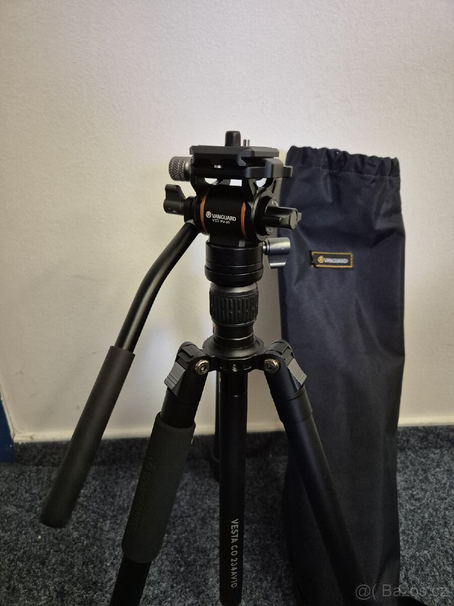 Fotostativ Vanguard Vesta 234AV10 - 2