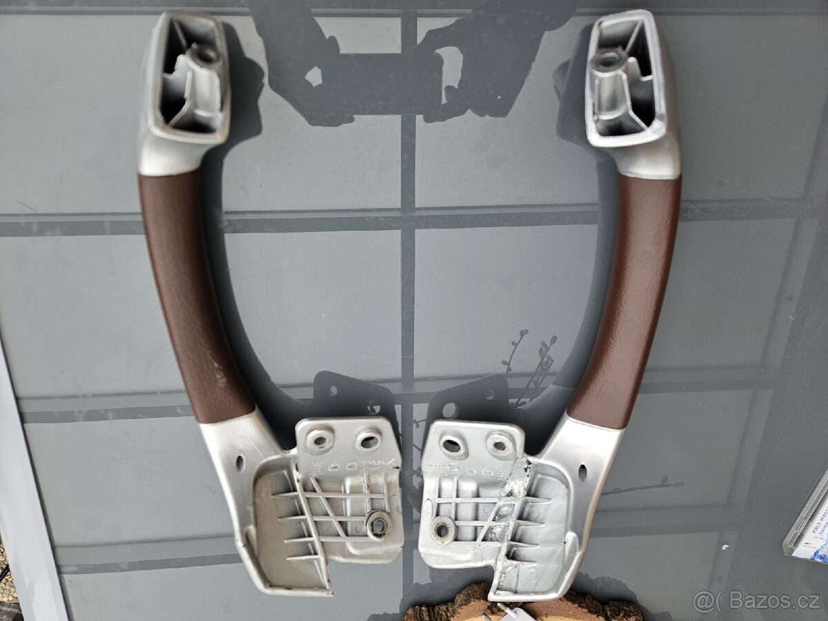 Piaggio MP3 madla - 2