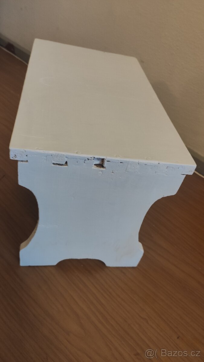 Dřevěná stolička - štokrle - 2