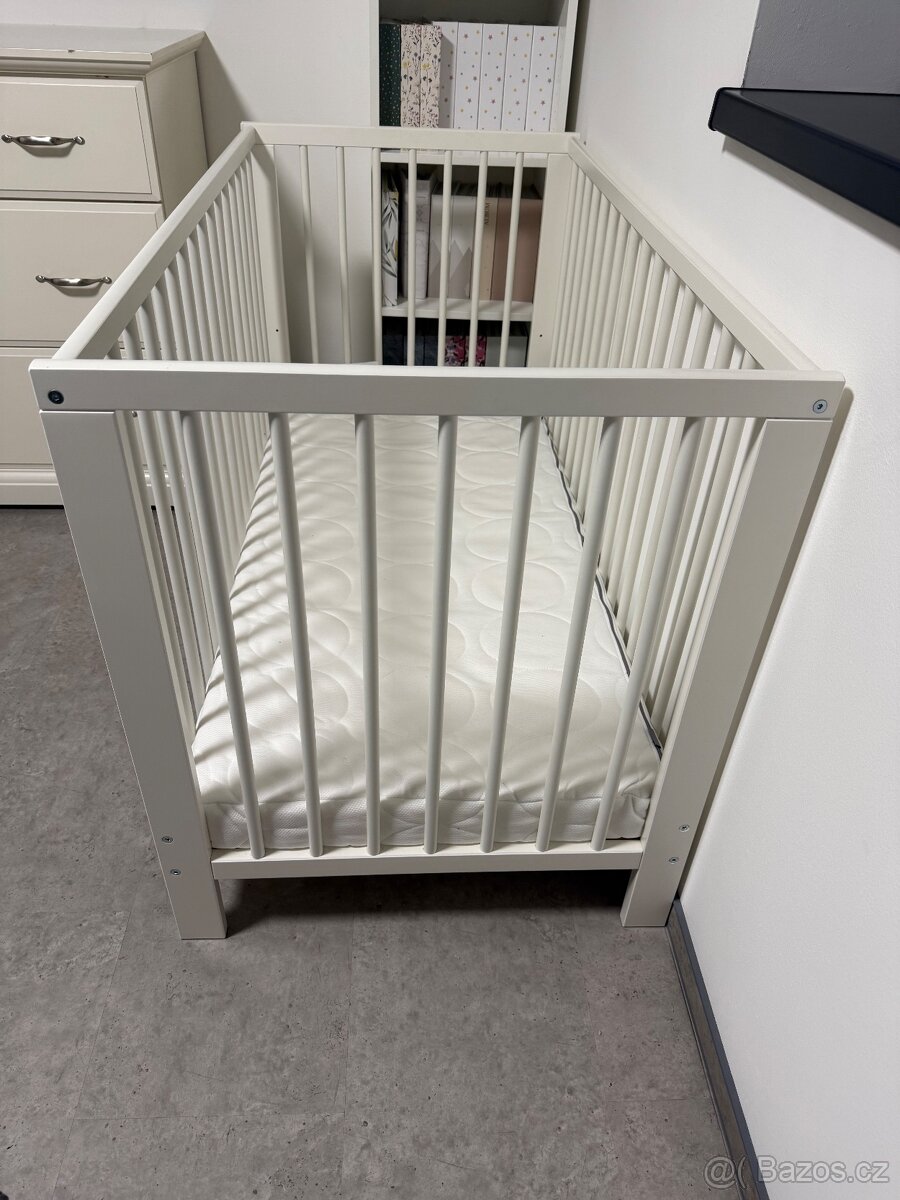 Dětská postýlka - 2