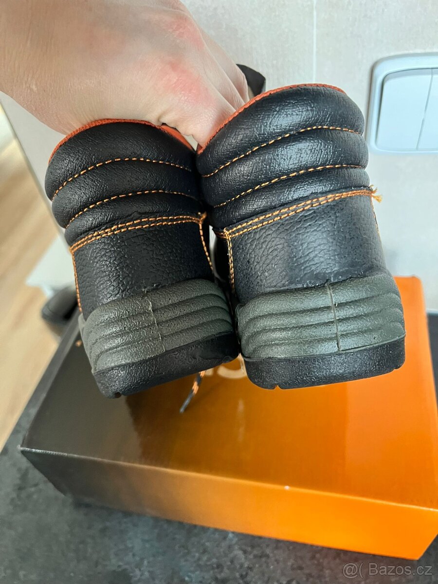 Pracovní boty - 2