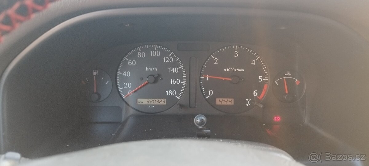 Nissan patrol y61