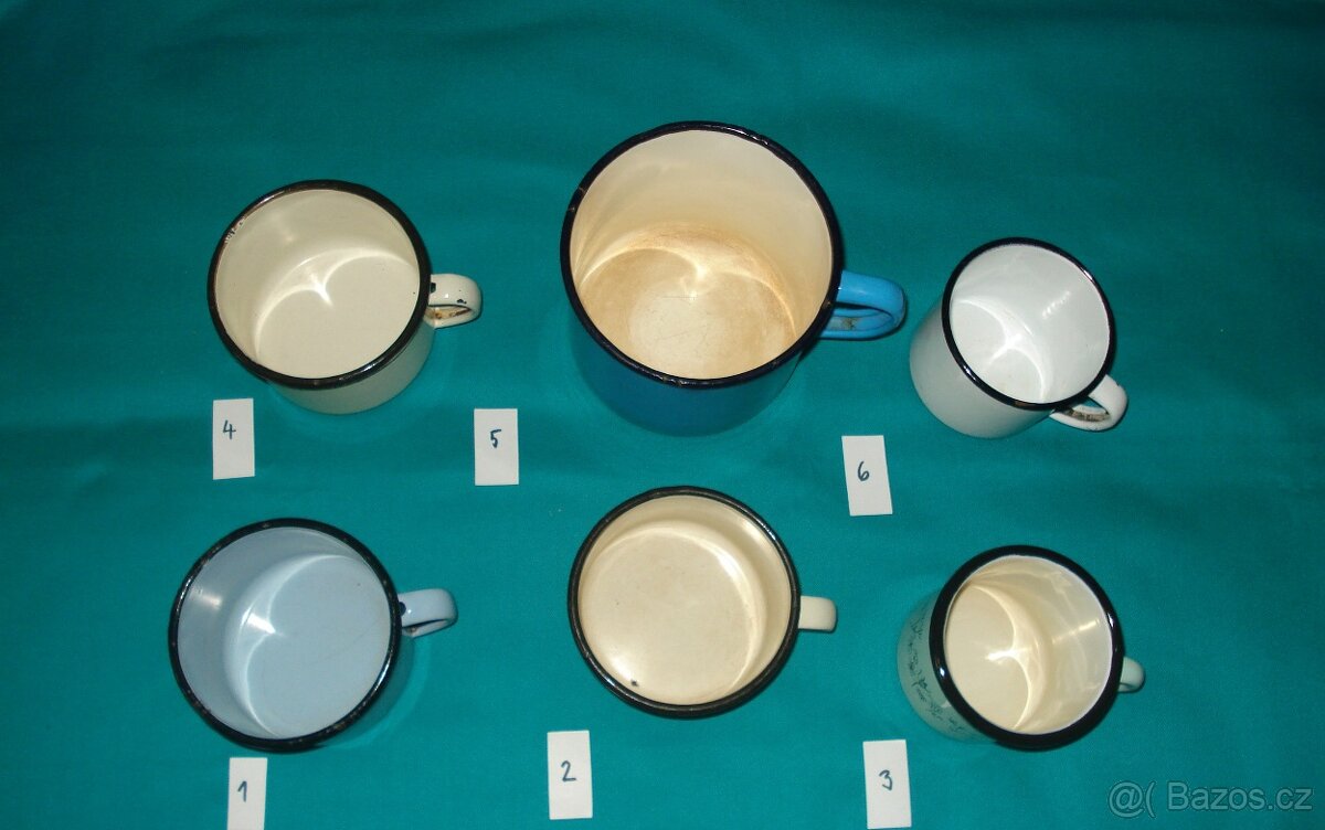 Smaltované hrnky - 2