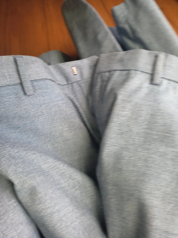 Krásný oblek  vel. 52/L zn. H&M - 2