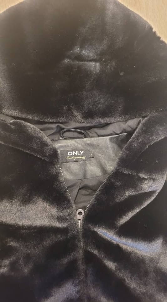 Nova damska vesta vel. M - 2