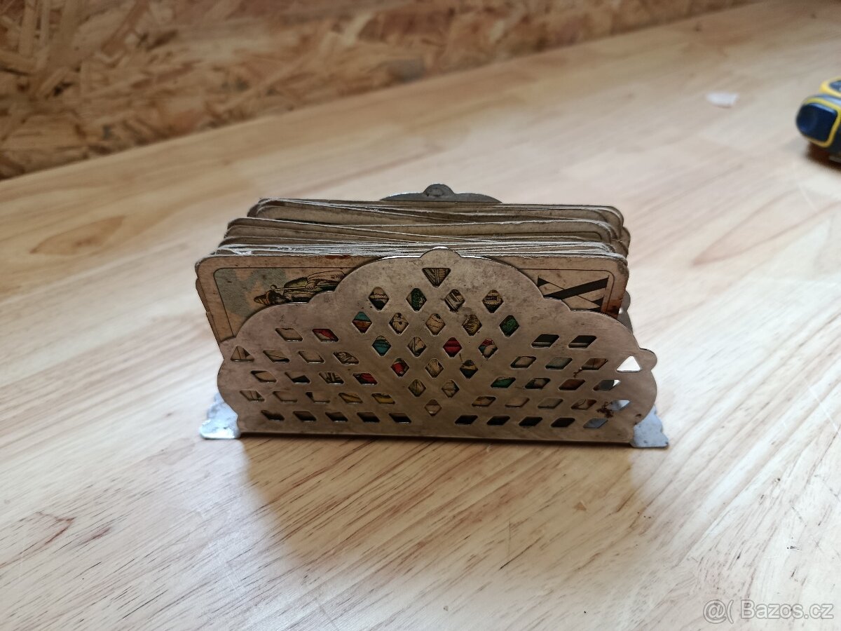 Set starých karet (Taroky + Mariáš) a kovový stojánek - 2