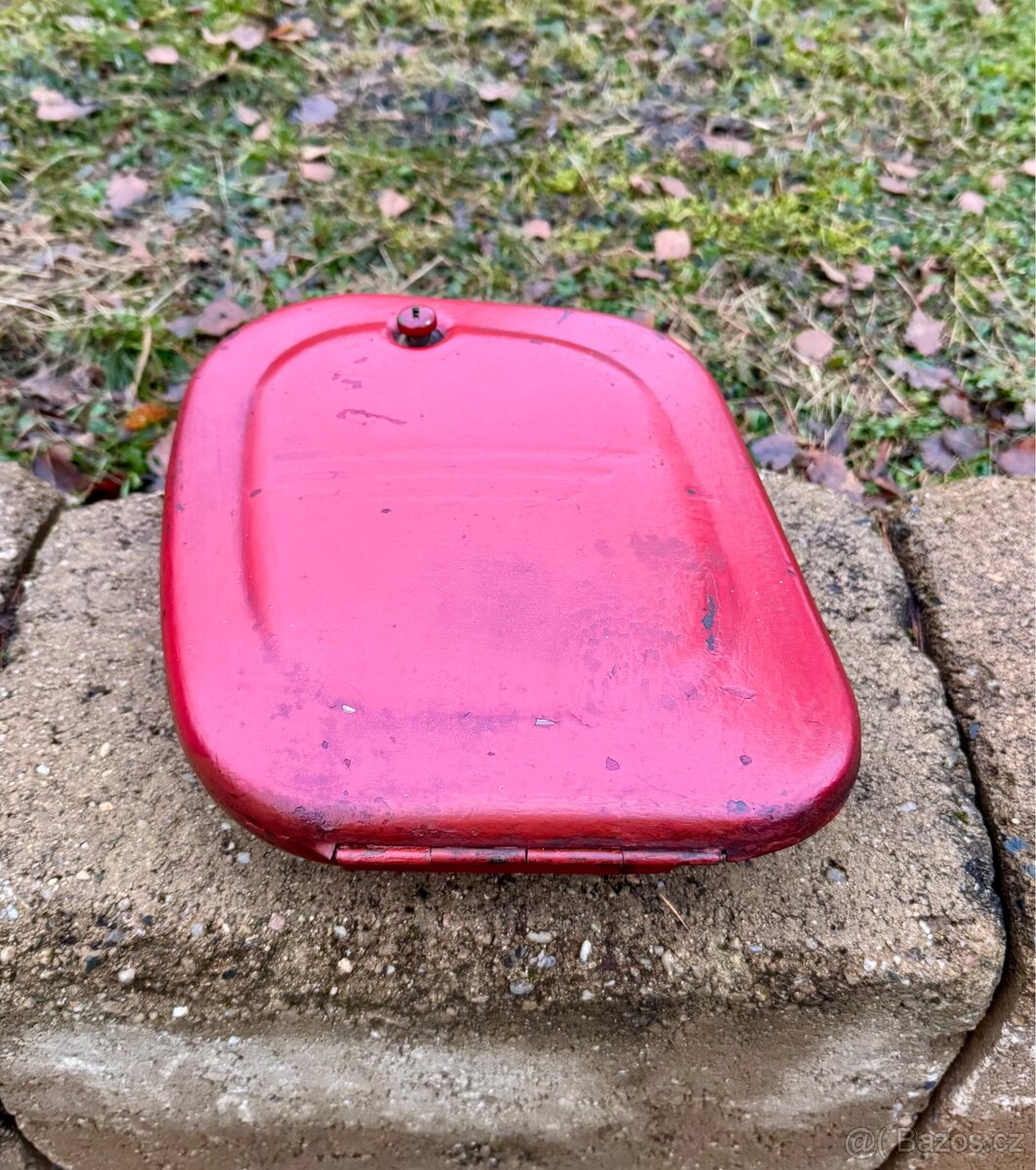 Jawa CZ kyvacka i pulbuben - kastlik baterie - 2