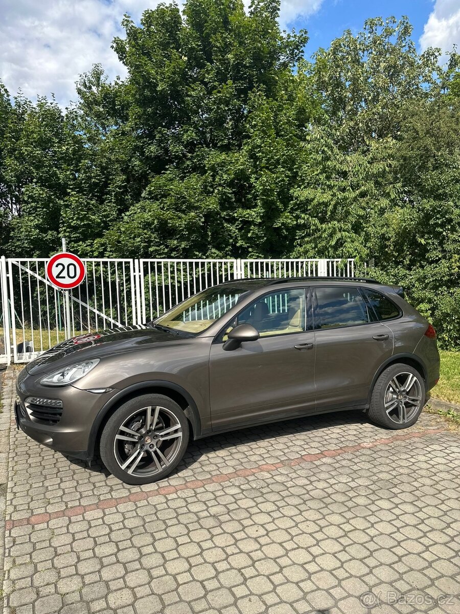 Porsche Cayene 3,0 TDI V6 Tiptronic 180 kW - 2