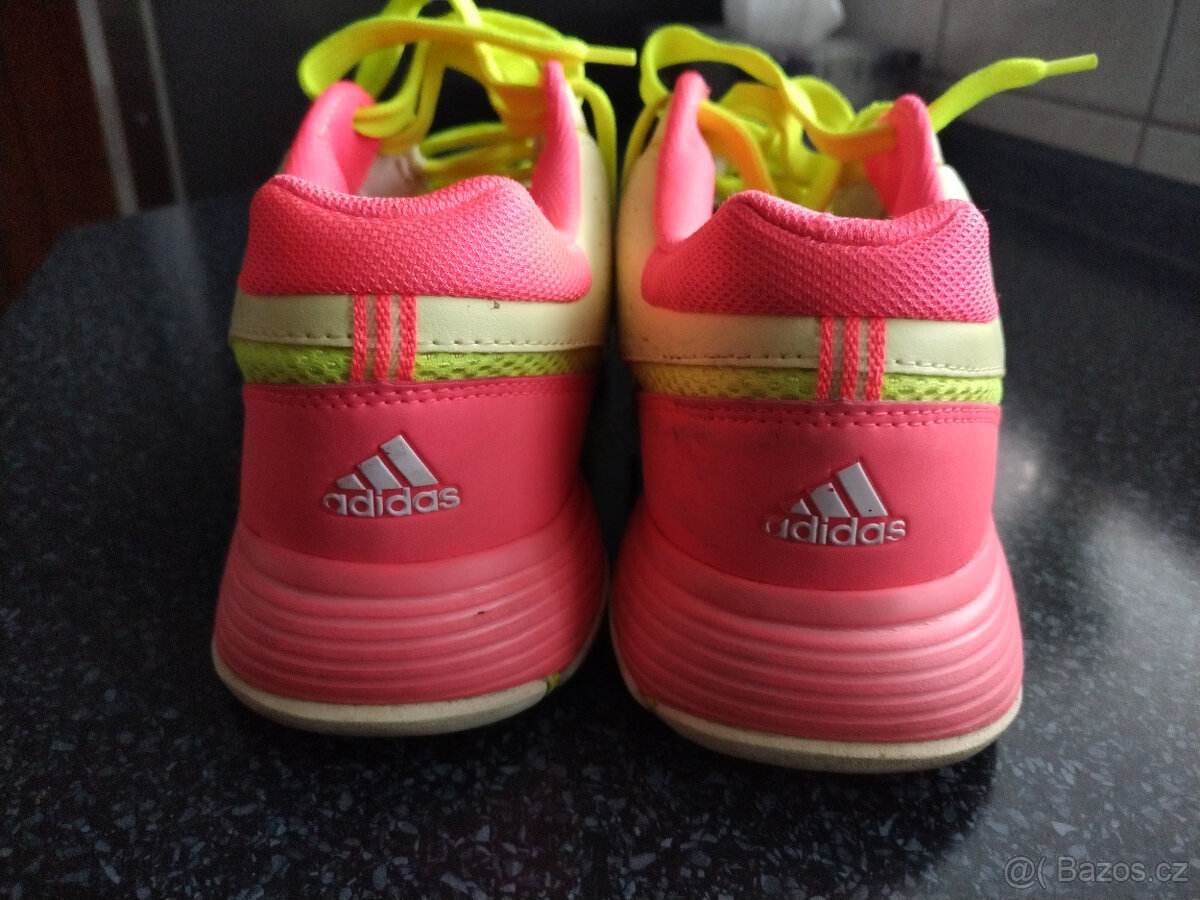 Dámské botasky Adidas vel 42 - 2
