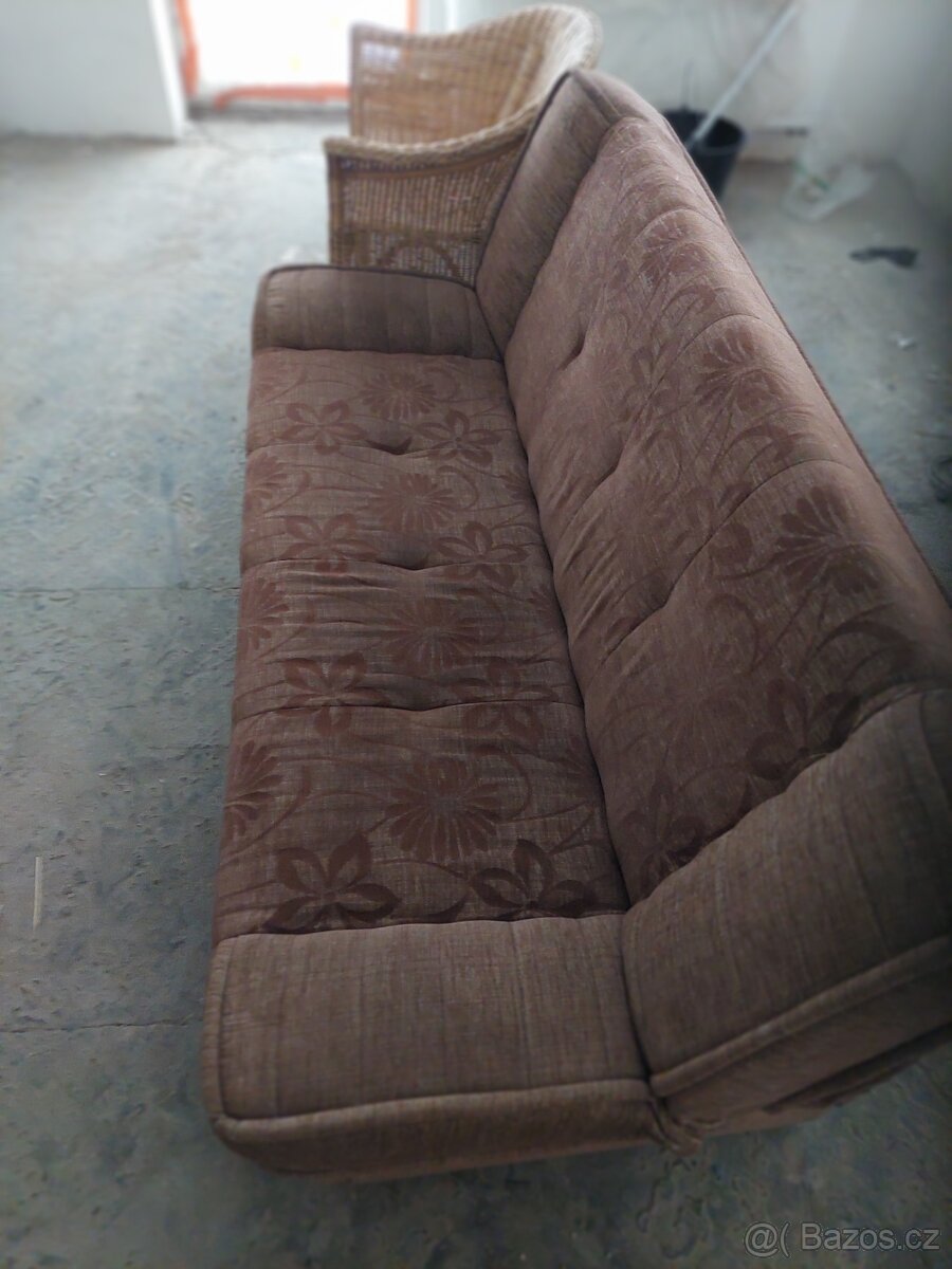 Rozkládací sedačka - postel - 2