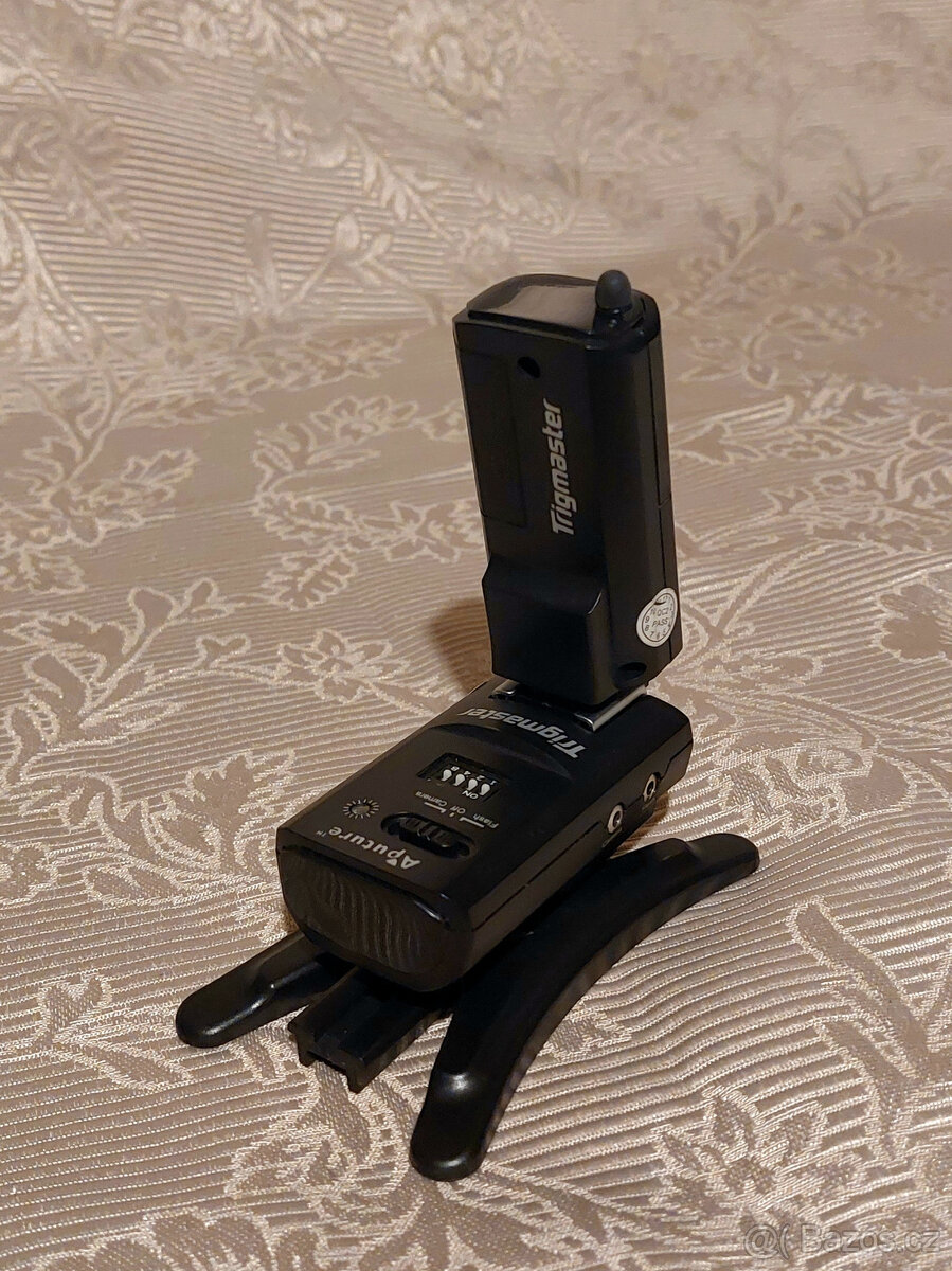 Speedlite 430EXII + dálková spoušť Aputure Trigmaster - 2