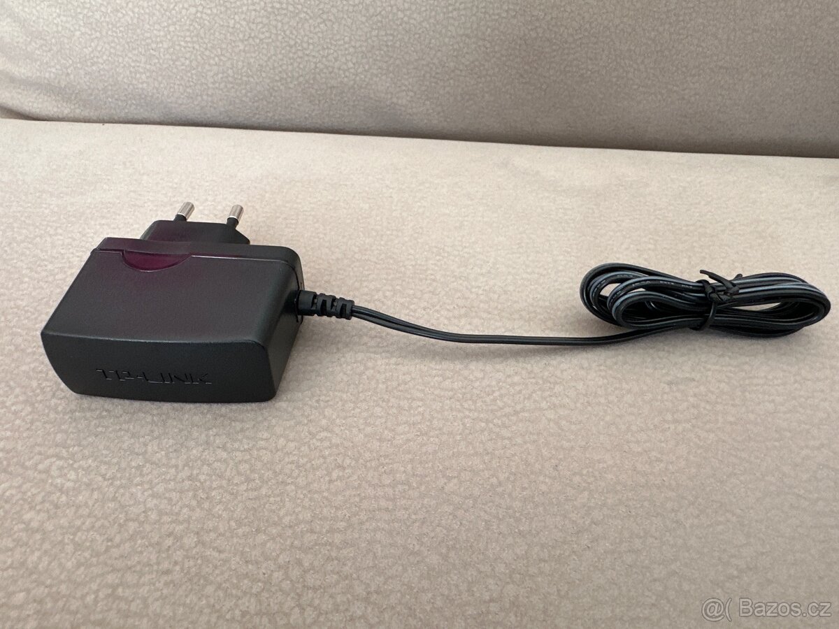 Zdroj 5V-0,3A, 9V /0,6A - 2