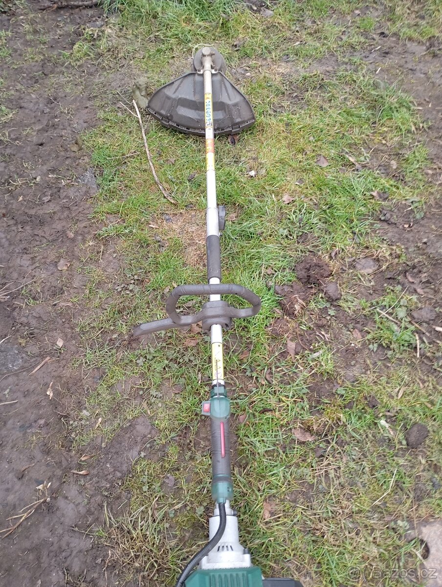 Benzínová kosa 4 v 1 - 2