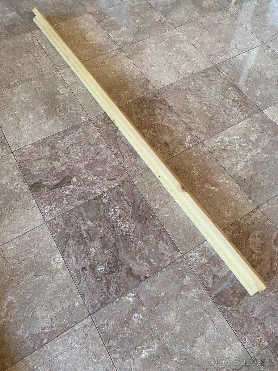 Smrková police 2m dlouhá - úzká-ideální pro sběratele - 2