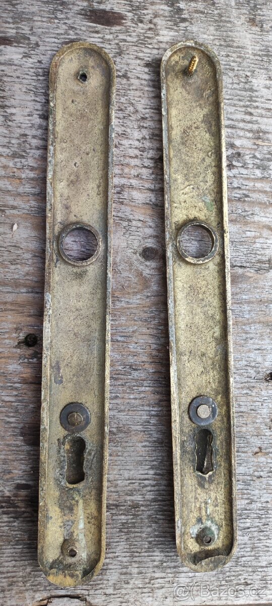 Mosazné kování na dveře-retro - 2