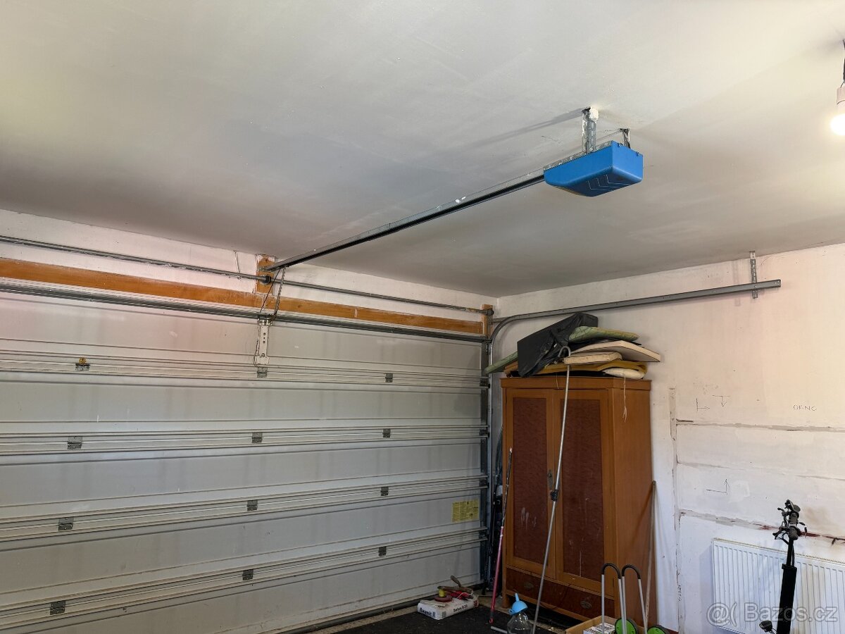 GARÁŽOVÉ VRATA - 2