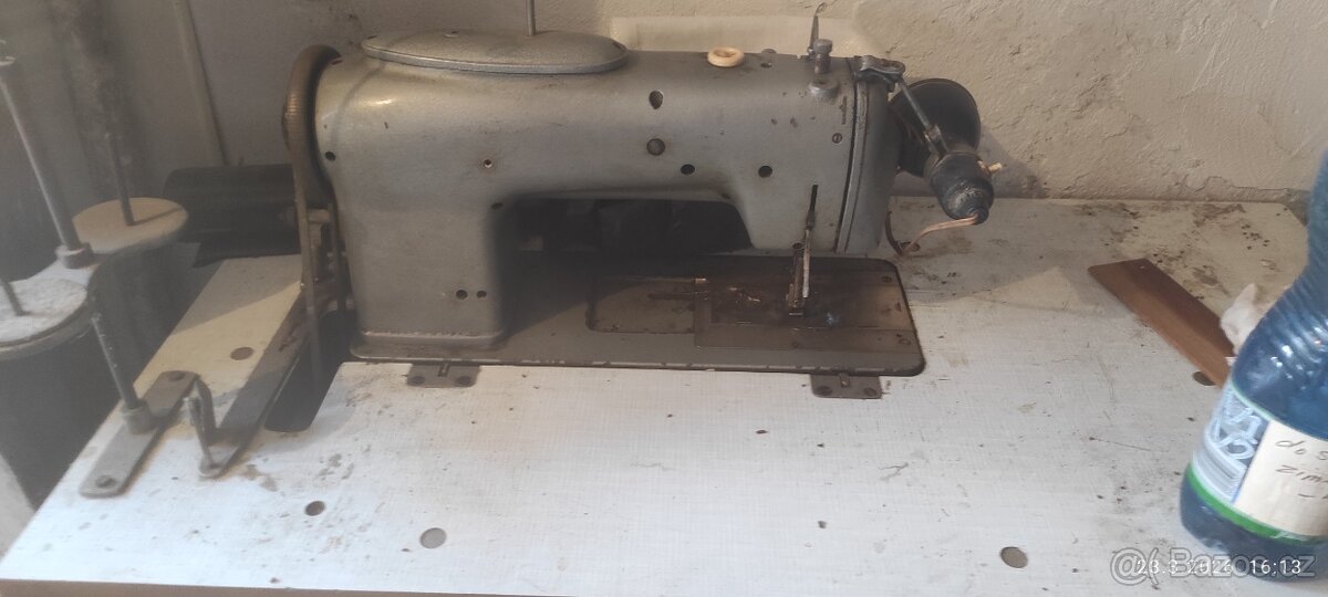 Prodám průmyslový šicí stroj - 2