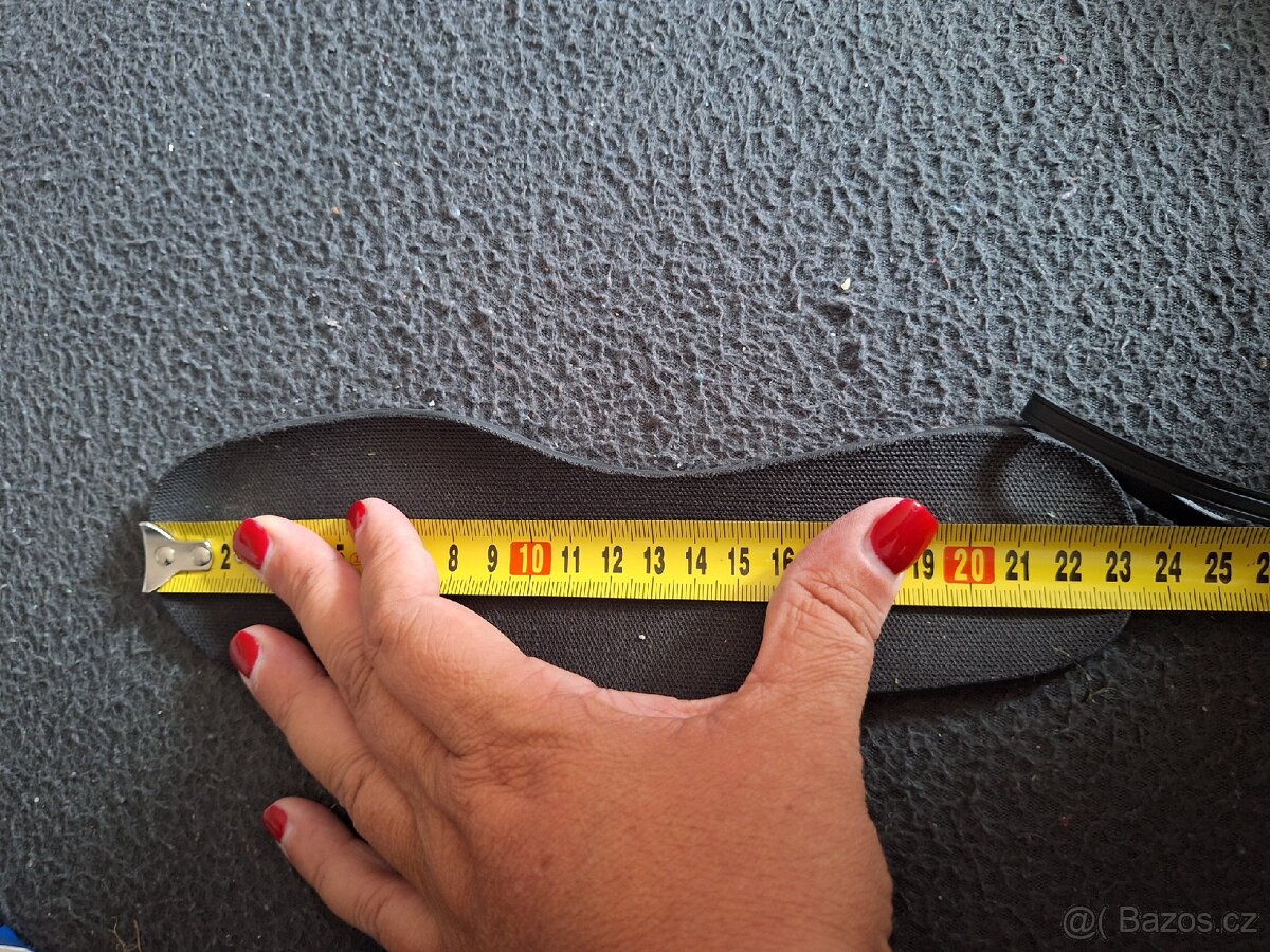 Chlapecké boty značky ADIDAS. - 2