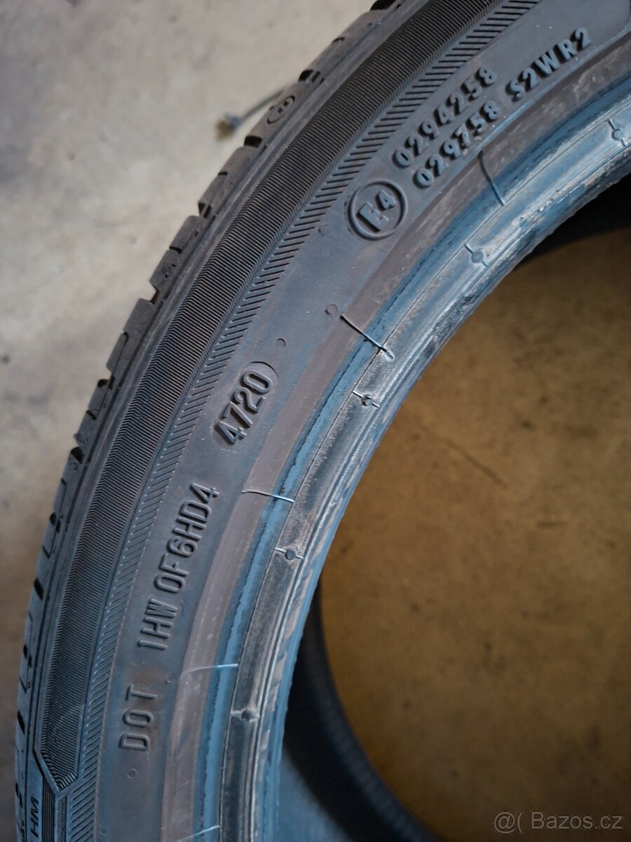 265/35 R18 a 245/40 R18 - 2