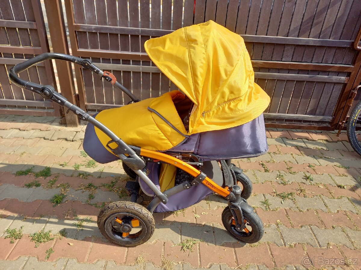 Komplet kočár. - 2