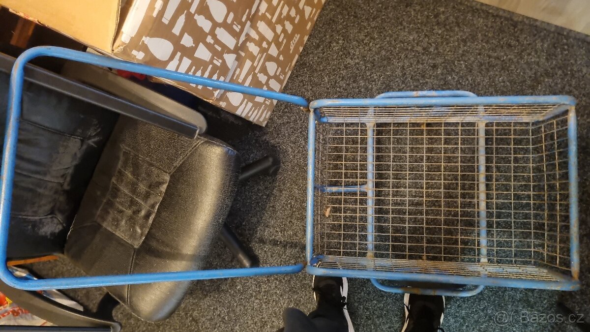 Kárka, malý dvoukolák - 2