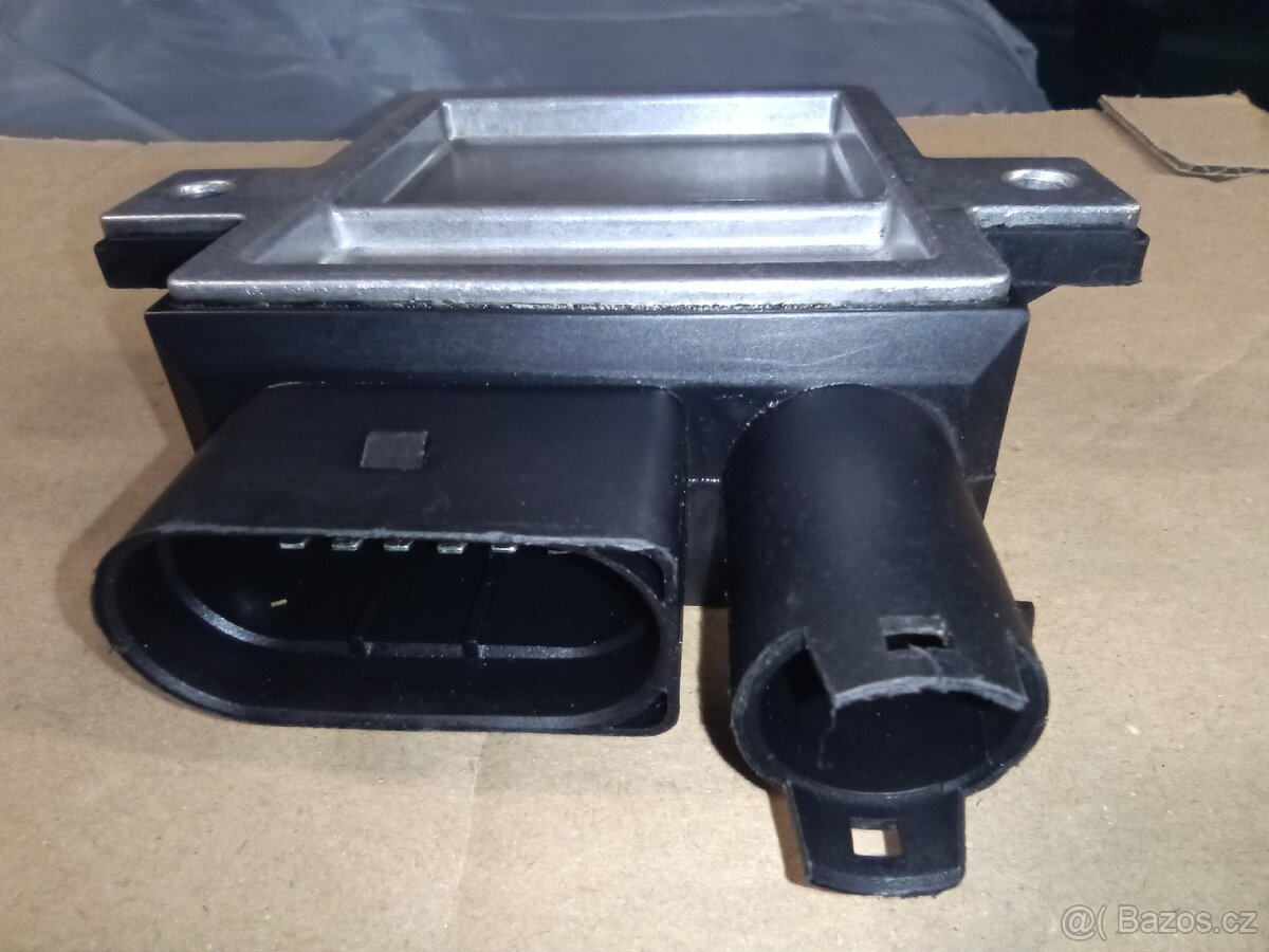 BMW E65 relé žhavení - 2