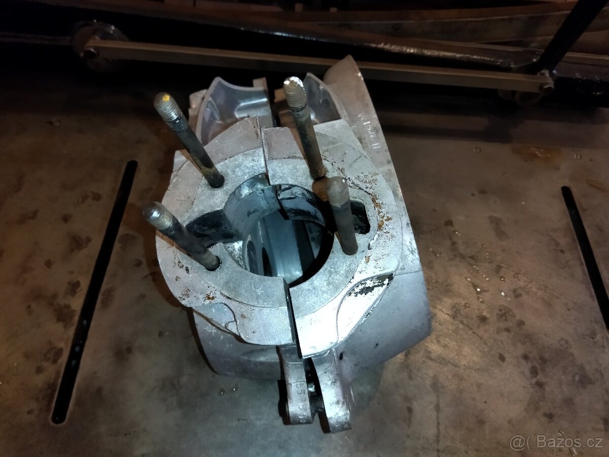 Jawa 250 Pérák zbrojovka - 2