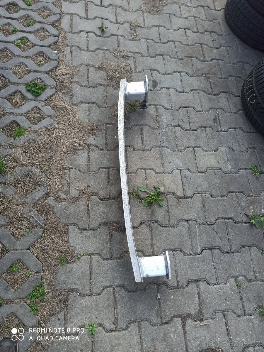 Výztuha zad nárazníku - 2