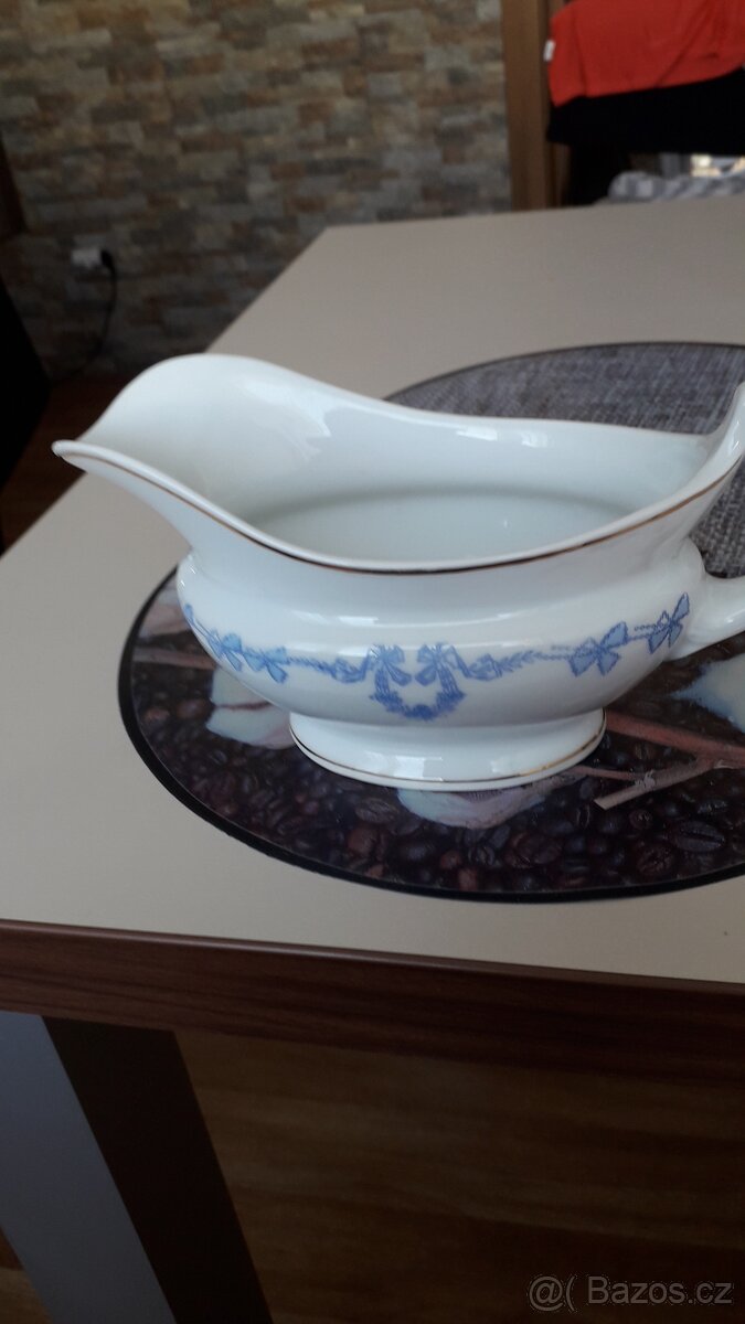 Omáčník se svatebním zdobením - 2