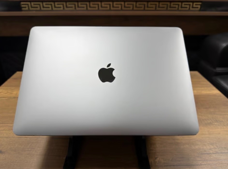 Apple MacBook Air M1 16GB RAM 256GB - 2