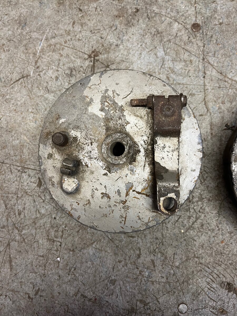 Brzdové štíty Jawa pionýr/mustang - 2