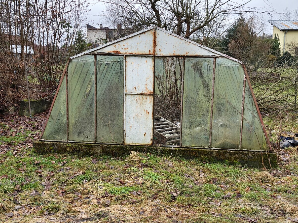 Skleník za odvoz - 2